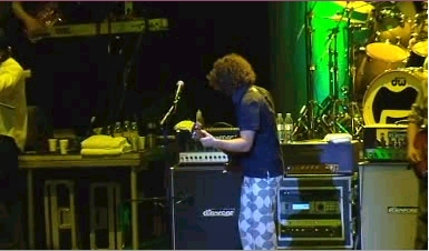 spgm/gal/Zappa Plays Zappa Belgium TV/screen031.jpg